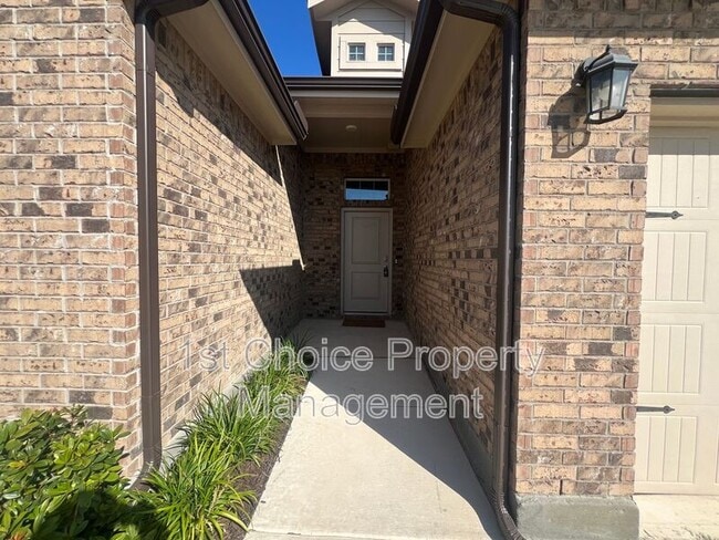 Photo - 9608 New Bern Dr