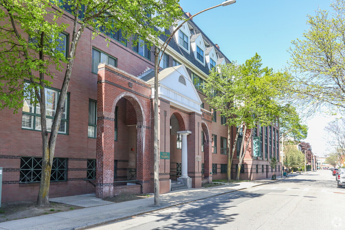 59 Brainerd Rd entrance - The Vicomte