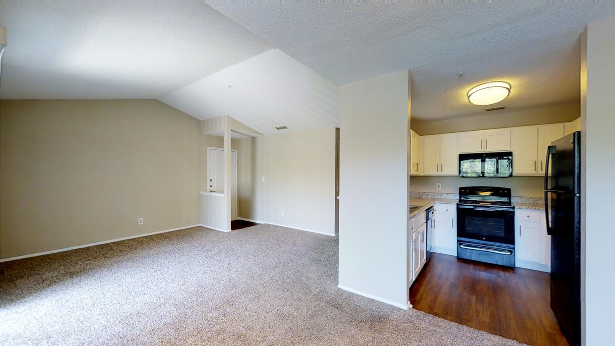 Photo - The 1800 at Barrett Lakes Apartments