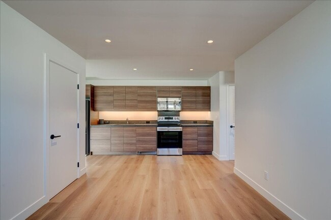 New 2 Bedroom Home in Historic Sherman Heights - Available For Immediate Move-In - New 2 Bedroom Home in Historic Sherman Heights - Available For Immediate Move-In