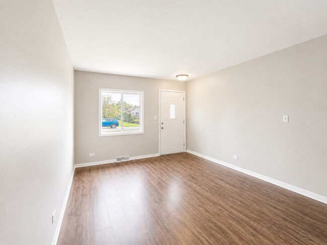 632 Anita Ave