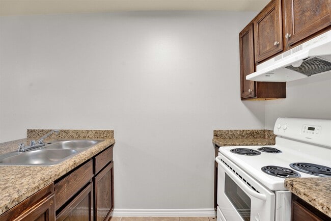 Photo - 1022 Dicky Ln