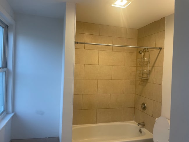 Photo - 24 Mechanic St Unidad 4