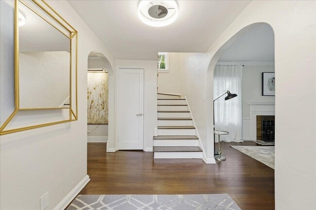 Photo - 459 NE 15th Ave