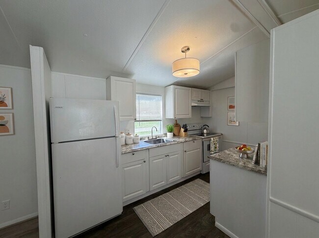 Photo - 4865 NW 27th St