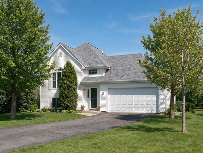 8958 Knollwood Dr