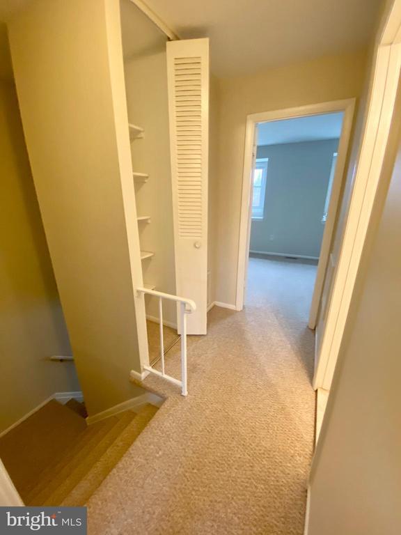 Photo - 2 Heritage Ct