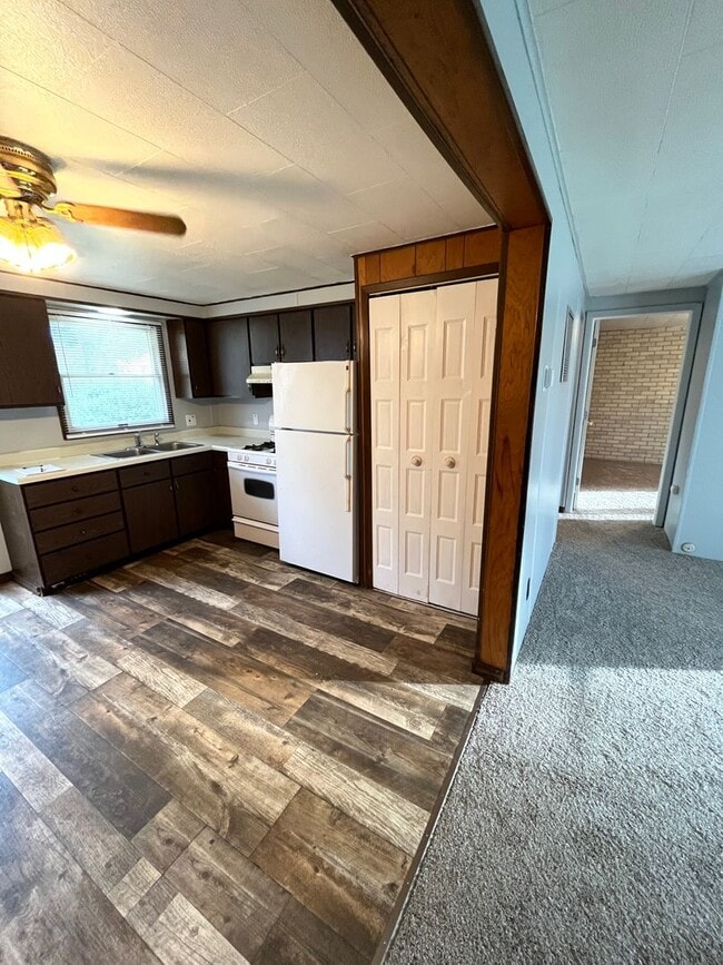 Photo - 406-408 Lincoln Unit 408