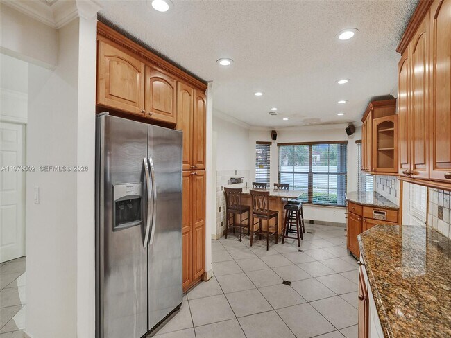 Photo - 3745 Piccadilly St