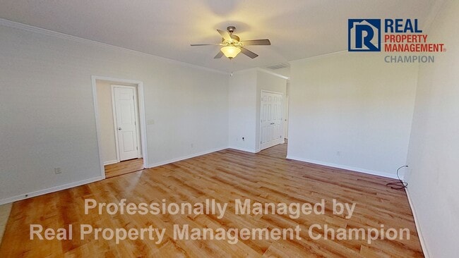 Photo - Charming 3 BD/2 BA Home w/Split Bedroom La...