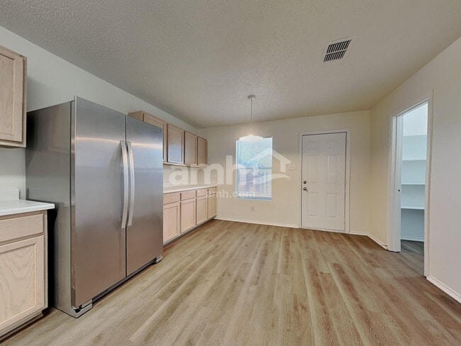 Photo - 3878 Fox Meadow Way