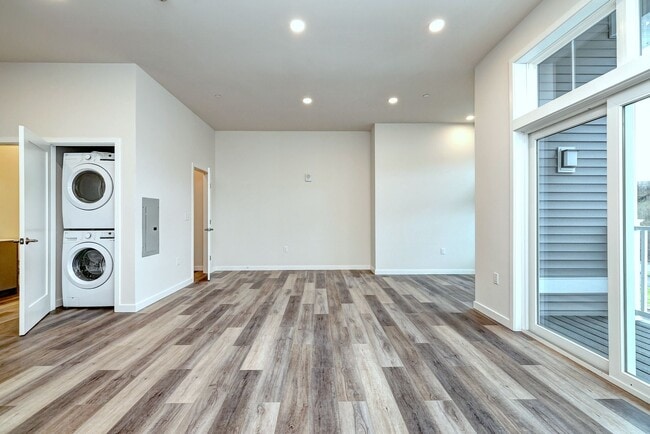 Photo - Clocktower of Shelton