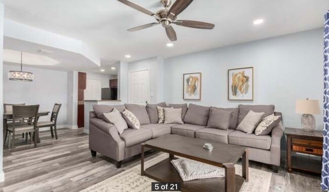 Spacious living room - 1880 E Morten Ave Unit 105