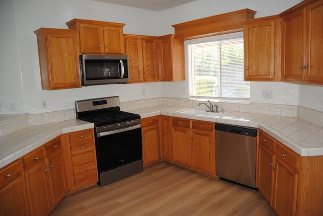 Photo - 2715 Paradise Point Pl