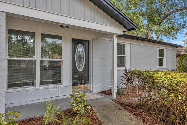 Photo - 743 Trambley Dr E