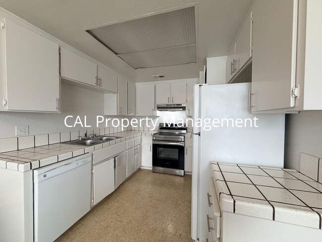 1791 Cherokee Dr Unit 4