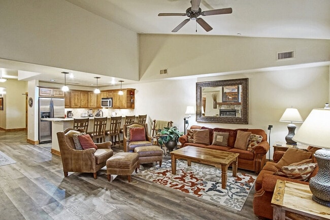 Photo - 2700 Village Dr Unit SI ID1564280P