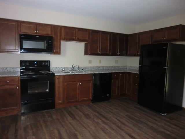 Photo - 10 Heritage Pl