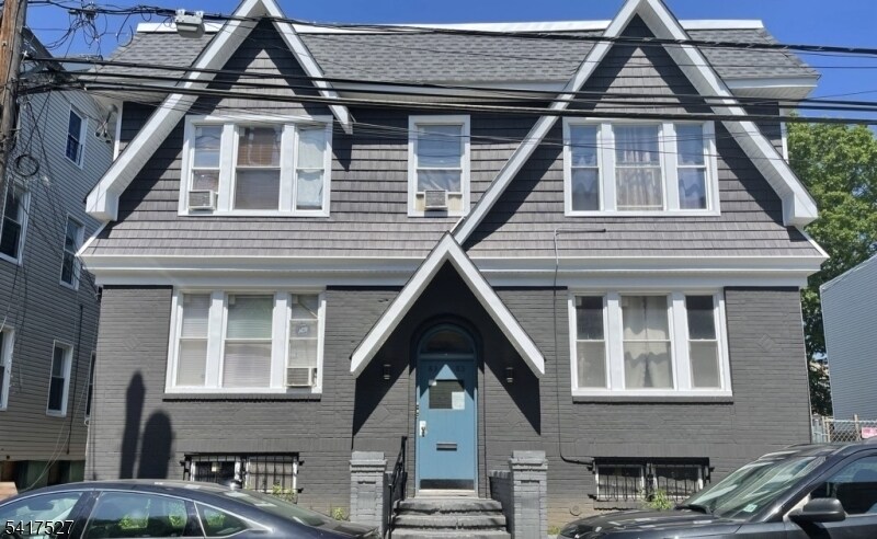 Photo - 83 Aldine St Unidad 2R