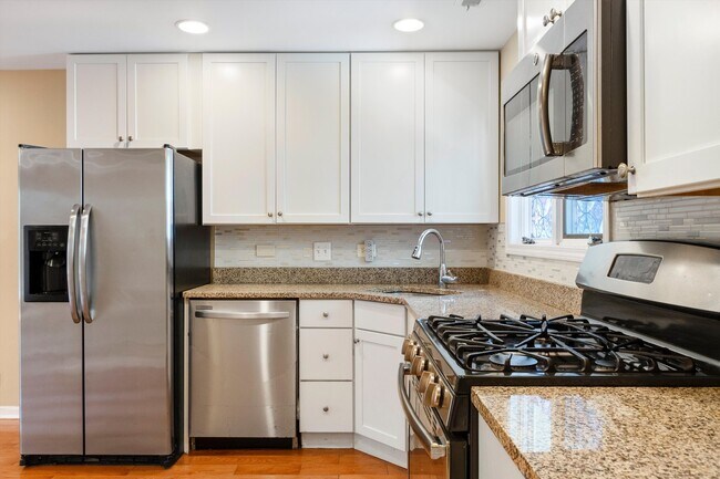 Photo - 1069 S Park Terrace