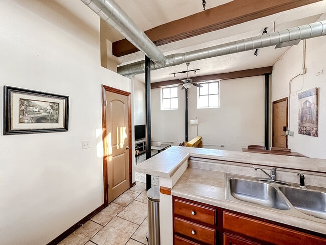 Photo - 521 N Jefferson Ave Unit SI ID1074454P