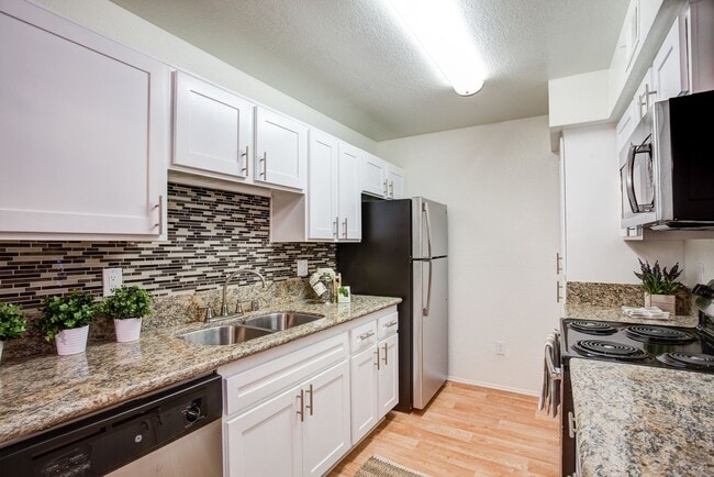 Photo - Waterstone Alta Loma Apartments