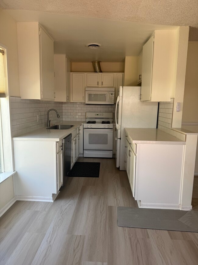 68080 Durango Rd Unidad B