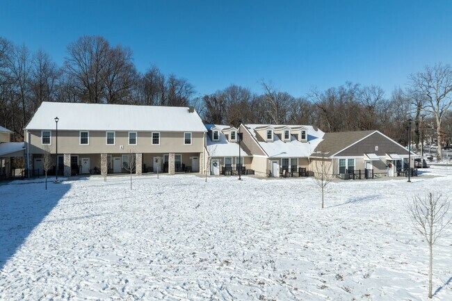 Photo - Mount Laurel Manor Apartments
