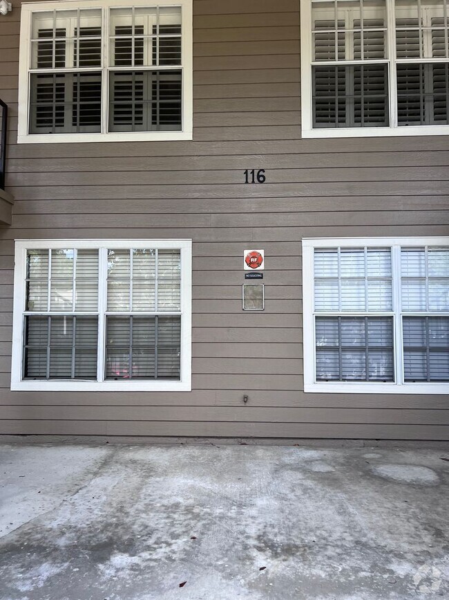 Building Photo - 2/2 In Hunter's Reserve - Water included i... Unit 104 Rental