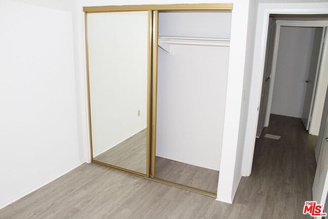 Photo - 3600 Bagley Ave Unidad 102