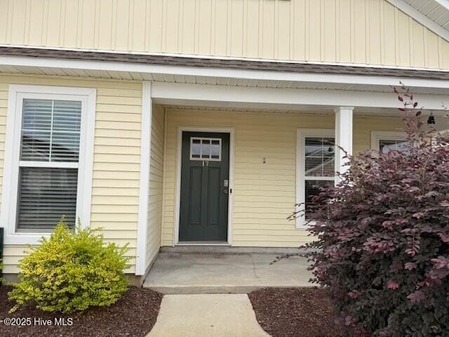 Photo - 17 Biscayne Dr
