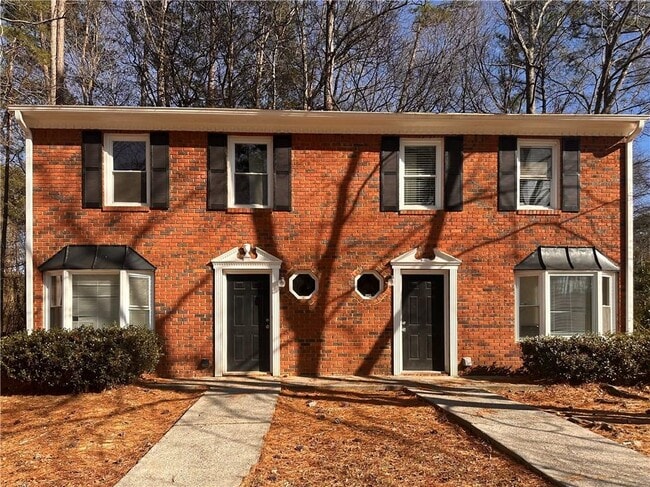 Photo - 1117 Booth Ct SW