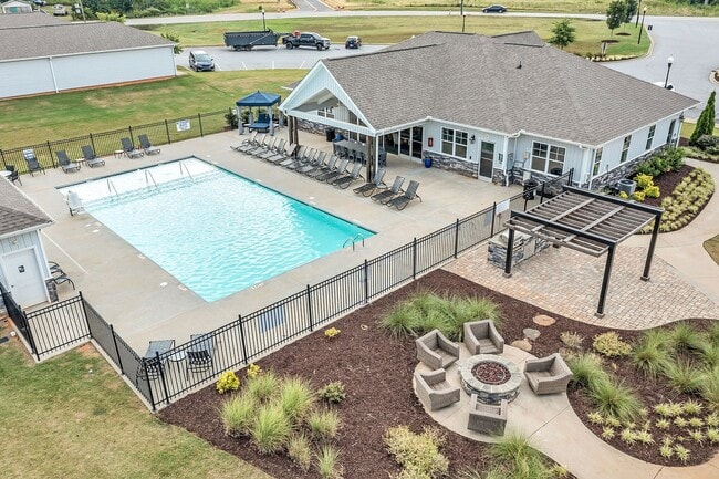 4-web-or-mls-DJI_0697 - The Springs