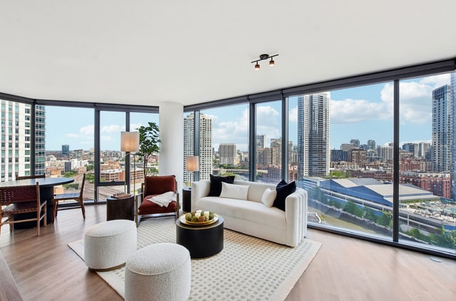 Building Photo - 345 N Canal St Unit 1205