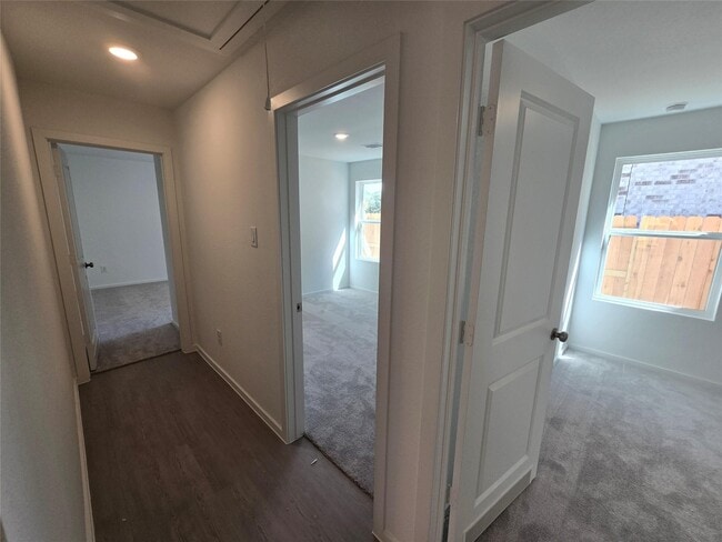 Photo - 18784 Loom dr