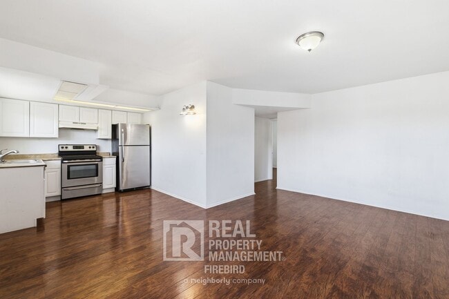 Photo - 45 N Phyllis-209 Unit 209