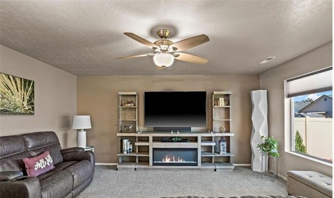 Photo - Beautiful Home near Meridian High School