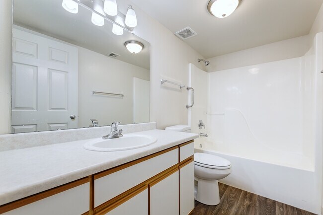 Bathroom - Rembrandt Park Apartments