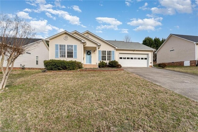 Photo - 1524 Hawkcrest Ln