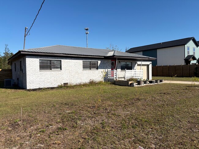 Photo - 5329 Cherry St