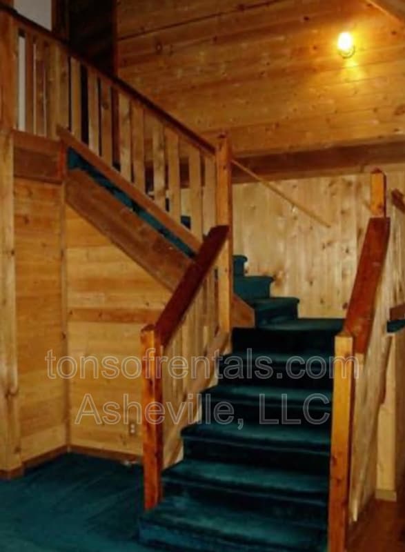 1286 Davis Mountain Rd