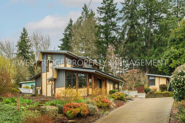 Building Photo - 9310 SW 8th Dr