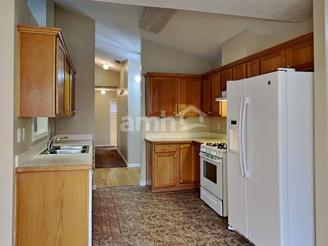 Photo - 3417 Summit Glen Dr