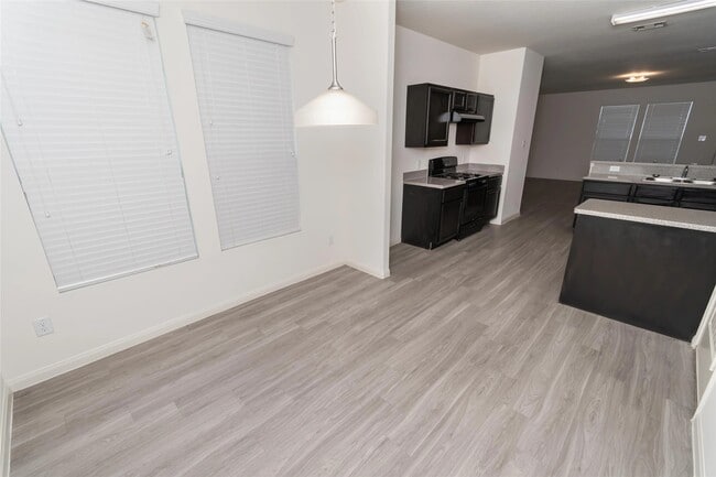 Photo - 2622 Camarilla Ln