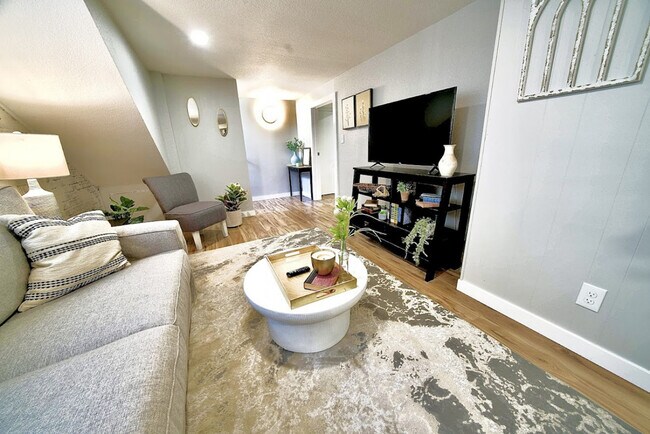 964 SW Ferry St Unit SI ID1624357P