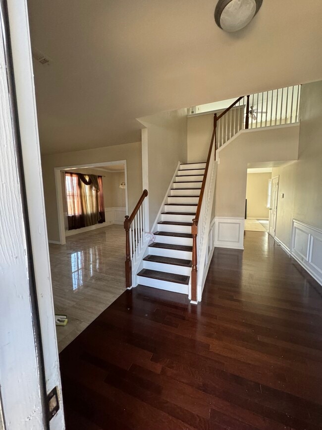 Photo - 77 Stallion Way