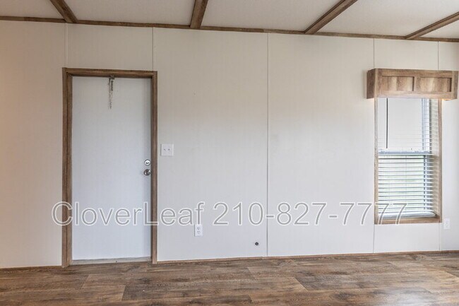 Photo - 417 Co Rd 6812