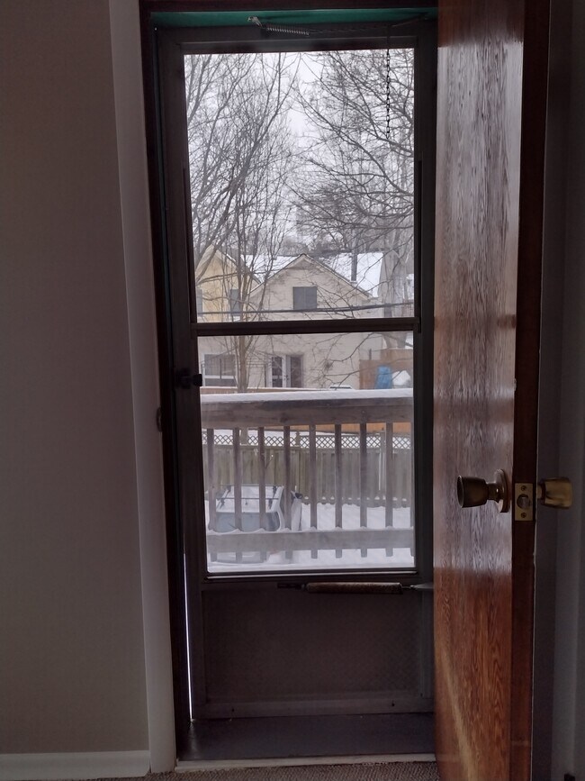 Door to Deck - 243 Guelph St Unit 3-243 Guelph street