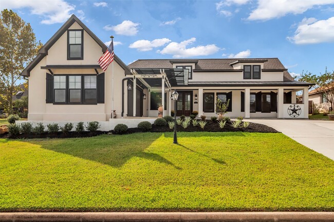 Building Photo - 17 Bellingham Ct