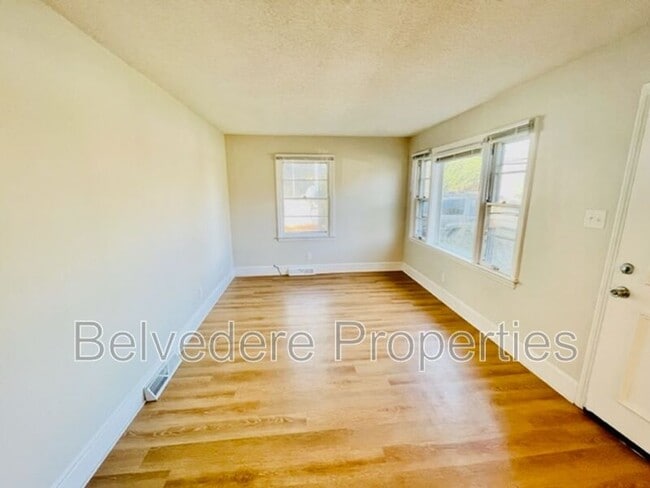 Photo - 616 S Holden Rd